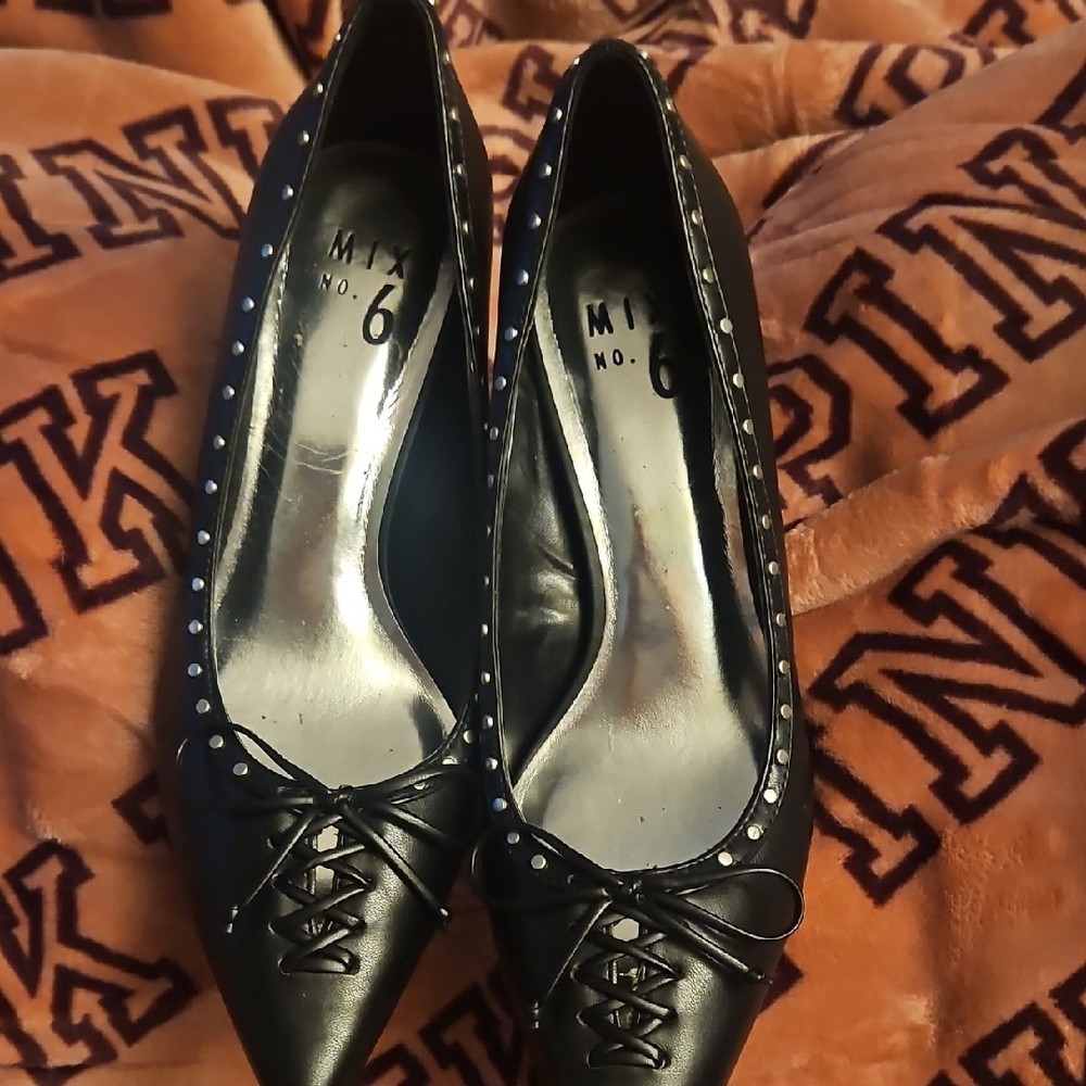 Mix No. 6 Black Lace-Up Heels with Studs - Picture 7 of 7